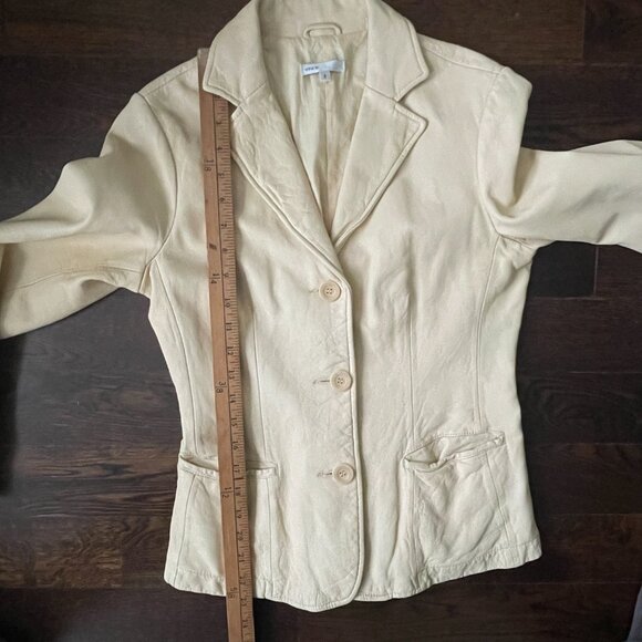 Vince Buttermilk Yellow Leather Blazer Jacket -Size 6 - Picture 10 of 11